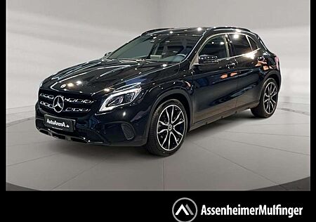 Mercedes-Benz GLA 220 d 4matic Urban Urban+Night+AHK+Cam+LED
