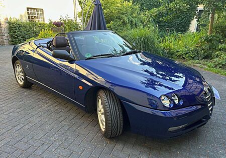 Alfa Romeo Spider 2.0 JTS Edizione 2004 Blau