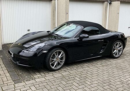 Porsche 718 Cayman 718 Boxster Leder SAGA Software kein OPF