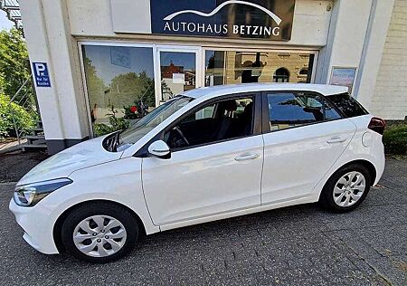 Hyundai i20 1,2 PDC Klima ZV mit FB