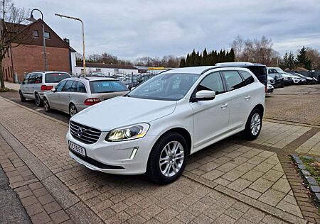 Volvo XC 60 XC60 Momentum D4 2WD*NAVI*XENON*KAMERA*PDC*AHK*