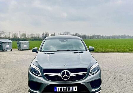 Mercedes-Benz GLE 350 d 4Matic (292.324)