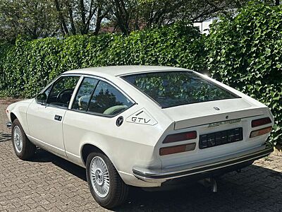 Alfa Romeo Alfetta GTV 2000 Lusso Coupé 1. Serie Chrommodell