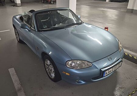Mazda MX-5 1.6i 16V