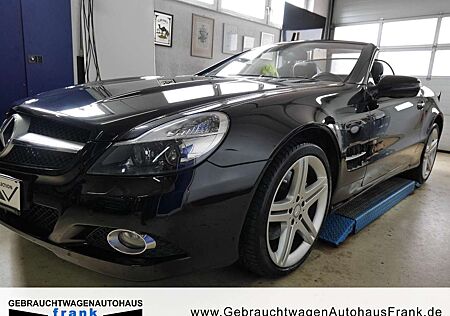 Mercedes-Benz SL 300 7G-TRONIC NEUWERTIG,GARAGE, SAMMLERZUSTAN