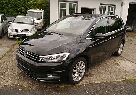 VW Touran Volkswagen Highline BMT/Start-Stopp Automatik+Pano+