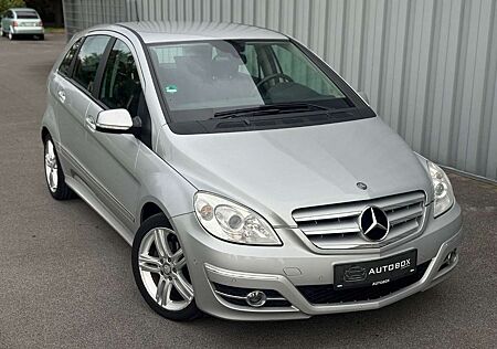 Mercedes-Benz B 200 *AUT*LEDER*NAVI