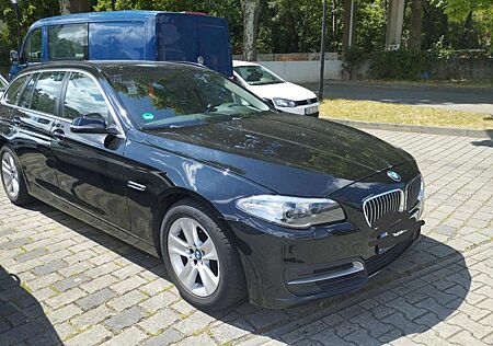 BMW 520d 520 Touring Aut.