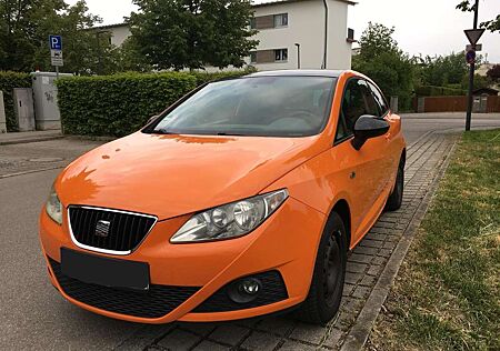 Seat Ibiza SC 1.6 16V Color Edition Lumina Orange