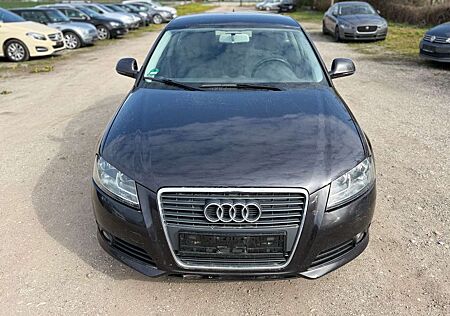 Audi A3 2.0 TDI 140 PS / Navi / Sitzheizung