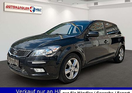 Kia Cee'd Ceed / Ceed 1.6 CRDi 5-trg. Klimaautomatik Navi PDC