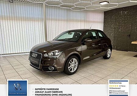 Audi A1 attraction 2 hand. Scheckheft.