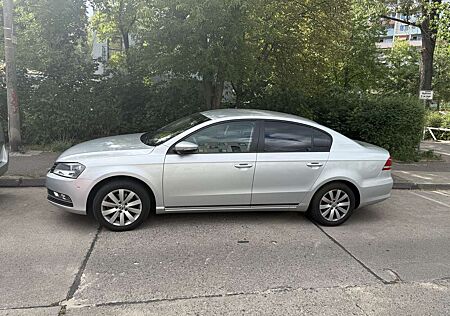 VW Passat Volkswagen 1.4 TSI Comfortline