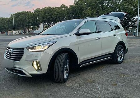 Hyundai Grand Santa Fe blue Premium 4WD