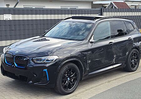 BMW iX3 Impressive M Sport LCI Pano Memo H/K HUD 360