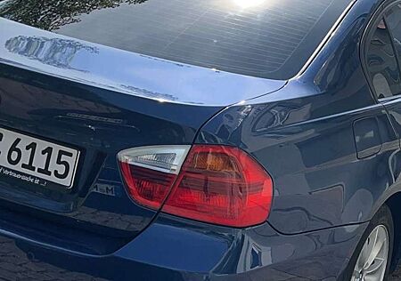 BMW 318i 318