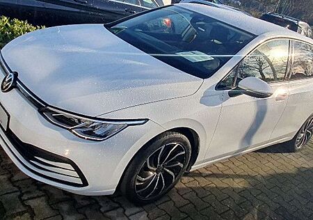 VW Golf Volkswagen VIII Lim. Life Ambilight Navi SH ALU AHK