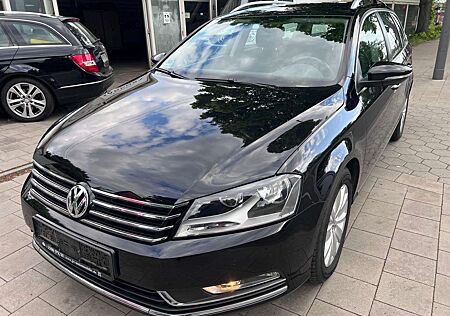 VW Passat Variant Volkswagen Comfortline BlueMotion Klima-Alu-Navi-Wenig km