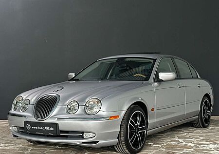 Jaguar S-Type 3.0 V6 Automatik Executive