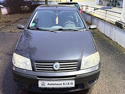 Fiat Punto 1.2 8V Active Clima