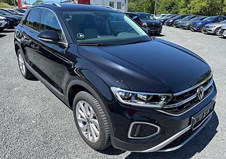VW T-Roc Volkswagen 1.5 TSI *DSG*STYLE*PDCHI+VO+KAMERA*IQ-DRIV