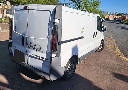 Opel Vivaro Camper. Flexibel in den Urlaub starten!
