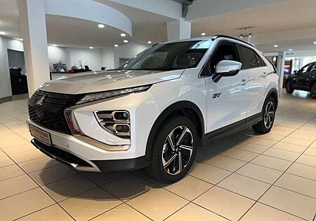 Mitsubishi Eclipse Cross Plus PHEV (Allrad, Navi, Kamera)