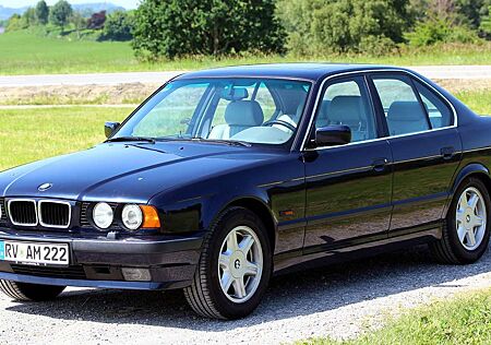 BMW 530i 530 V8