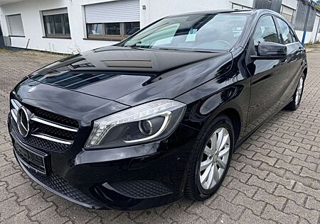 Mercedes-Benz A 180 Xenon Navi Leder SHZ