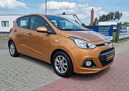 Hyundai i10 YES! 1.0 *TÜV/ AU NEU* -Klima-