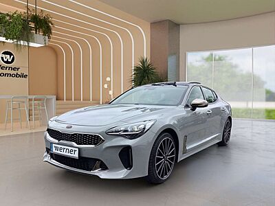Kia Stinger 3.3 V6 T-GDI  4WD GT Navi HUD Pano