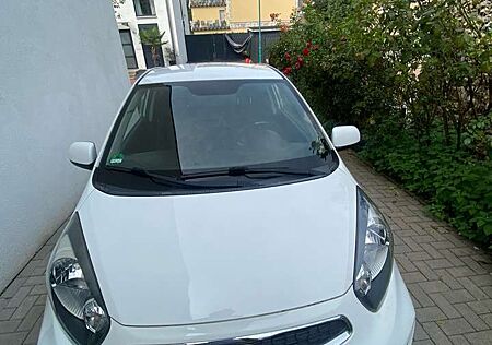 Kia Picanto 1.0 Attract