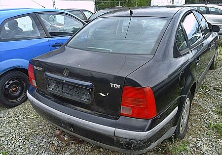 VW Passat Volkswagen TDI /1. Hd/ org 790.000 km/ Sitzhz+Klima/z.Restaur