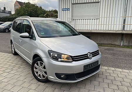 VW Touran Volkswagen 1.6 TDI BlueMotion *Navi*Tempomat*PDC*