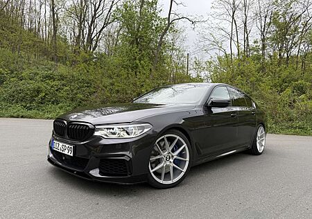 BMW M550 i xDrive