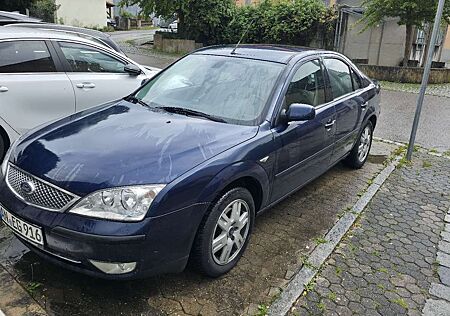 Ford Mondeo 1.8 SCI Ghia