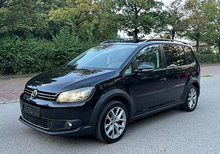 VW Touran Volkswagen 2.0 TDI DSG CROSS **7Sitze** Panorama