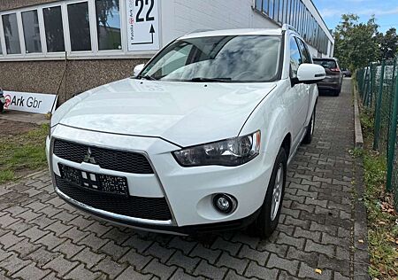 Mitsubishi Outlander Basis 2WD,LPG