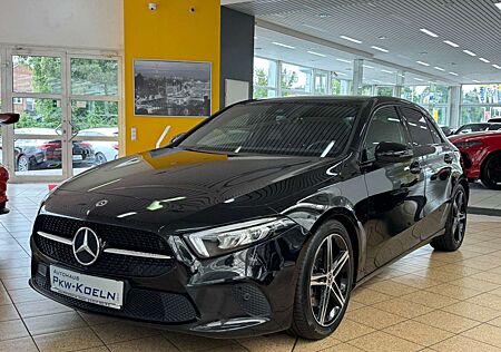 Mercedes-Benz A 220 *PANO*NiGHT*LED*NAVi*DiGiTAL*ToTW*SPuR*