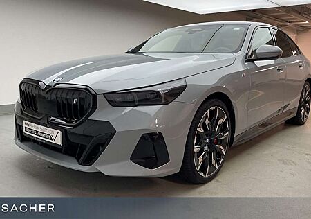 BMW i5 A xDr40 M-SportPRO ACC Sitzbelü 21" kein Miet