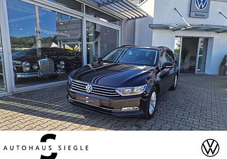 VW Passat Variant Volkswagen 1.5 TSI Comfortline Navi ACC Climatronic PDC Sitzh