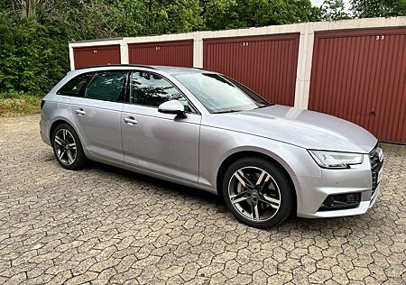Audi A4 Avant Avant 45 TFSI quattro S tronic