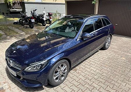 Mercedes-Benz C 200 C-Klasse T-Modell Avantgarde Pano/Schiebedach