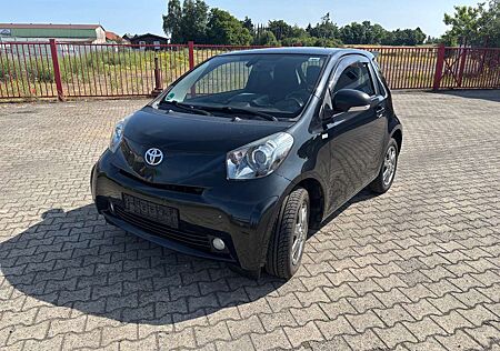 Toyota iQ 1.0