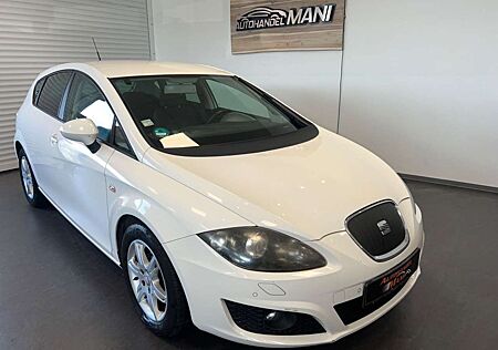 Seat Leon Style Ecomotive/Navi/Tempomat/Alu/PDC/Xenon