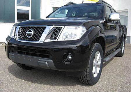 Nissan Navara Business 4X4 Automatic Top / Tüv Neu