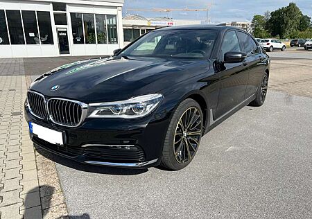 BMW 730d 730 xDrive Massage-,Sitzbelüftung, Checkheft