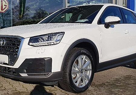 Audi Q2 quattro Automatik LED Navi Allrad