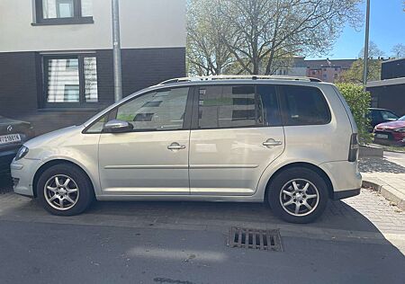 VW Touran Volkswagen 1.4 Tsi