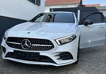 Mercedes-Benz A 200 7G-DCT AMG Line